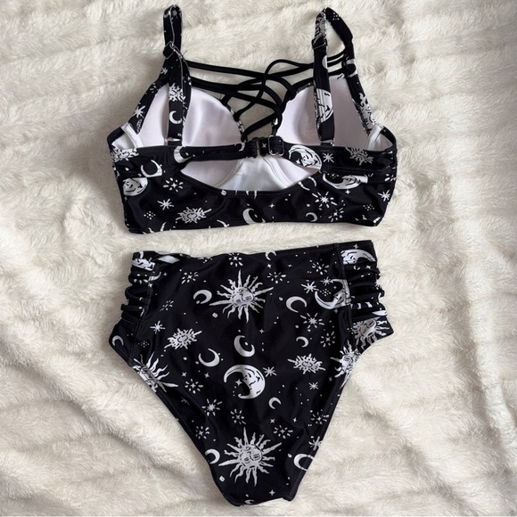 Dress Lily Celestial Sun & Moon Bikini Set Padded Top & High Waist Bottoms - Picture 4 of 7